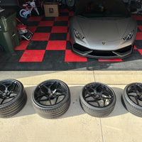 20" 21" Lamborghini Huracan Concave Forged Gloss Black wheels Complete Set