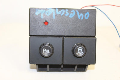 1999-2006 CHVEY GMC SILVERADO TRACTION SWITCH