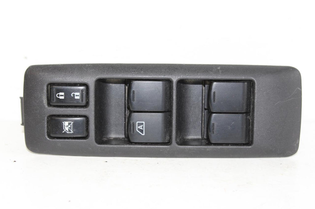 2008-2013 NISSAN ROGUE DRIVER SIDE POWER WINDOW MASTER SWITCH