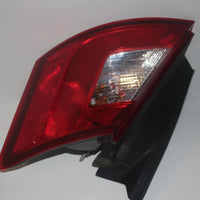 2010-2012 FORD TAURUS PASSENGER RIGHT SIDE REAR TAIL LIGHT 29507