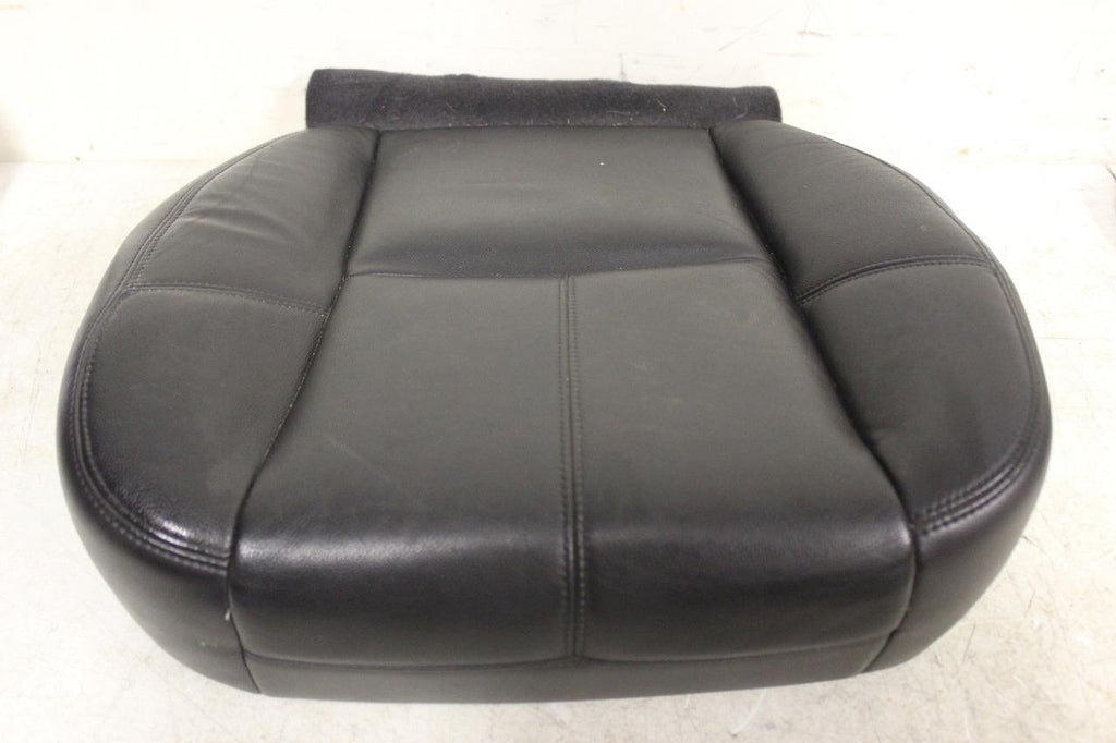 2007-2014 Gm Tahoe Yukon Sierra Surburban Driver Side Lower Seat Cushion Silvera