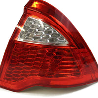 2010-2012 FORD FUSION PASSENGER RIGHT SIDE REAR TAIL LIGHT