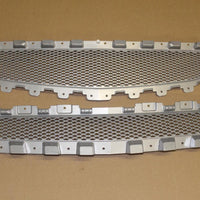 2008-2012 Chevrolet Malibu Grille Silver Upper and Center 19212057