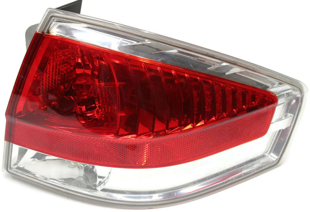 2008-2011 Ford Focus Passenger Right Side Rear Tail Light 8S43-13B505-A