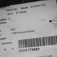 2003-2006 FORD EXDPEDITION PASSENGER RIGHT SIDE REAR TAIL LIGHT 27768 - BIGGSMOTORING.COM