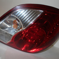 2008-2010 SATURN VUE  DRIVER LEFT SIDE REAR TAIL LIGHT 28774