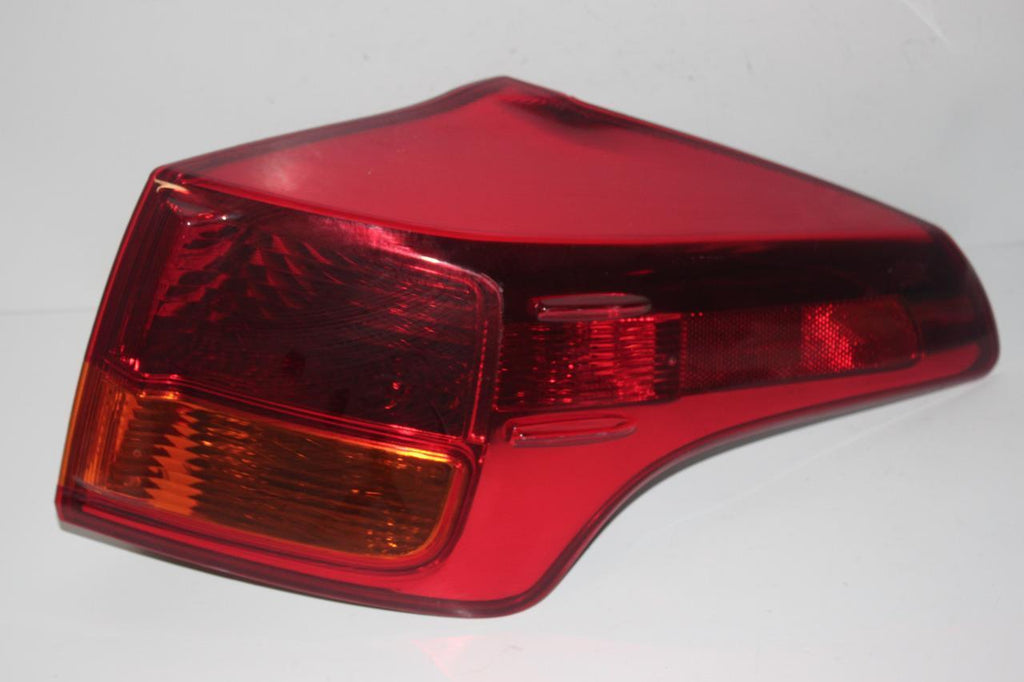 2013-2015 TOYOTA RAV4 PASSENGER SIDE REAR TAIL LIGHT 29905