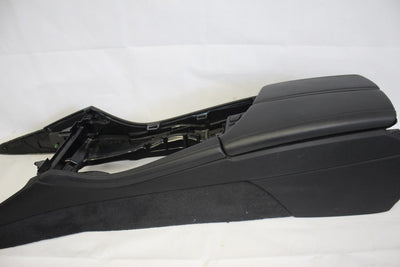 2013-2016 BMW 550i CENTER CONSOLE ARMREST BLACK