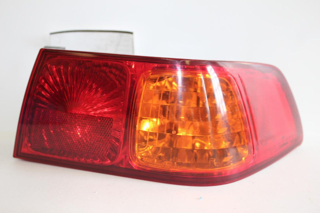 2000-2001 TOYOTA CAMRY PASSENGER SIDE REAR TAIL BRAKE LIGHT - BIGGSMOTORING.COM