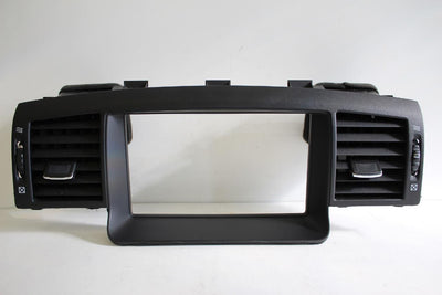 2006-2009 INFINITI M35 M45 CENTER DASH RADIO BEZEL AIR VENT 68750 EG000 - BIGGSMOTORING.COM