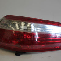 2007-2009 TOYOTA CAMRY PASSENGER SIDE REAR TAIL LIGHT