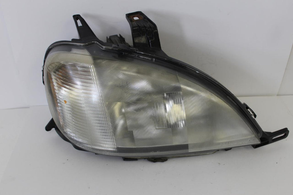 2000-2001 MERCEDES BENDS ML PASSENGER SIDE HEADLIGHT - BIGGSMOTORING.COM